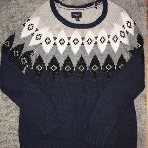 American Eagle sweater